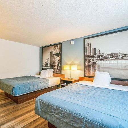 Hotel 8 Fergus Falls Εξωτερικό φωτογραφία