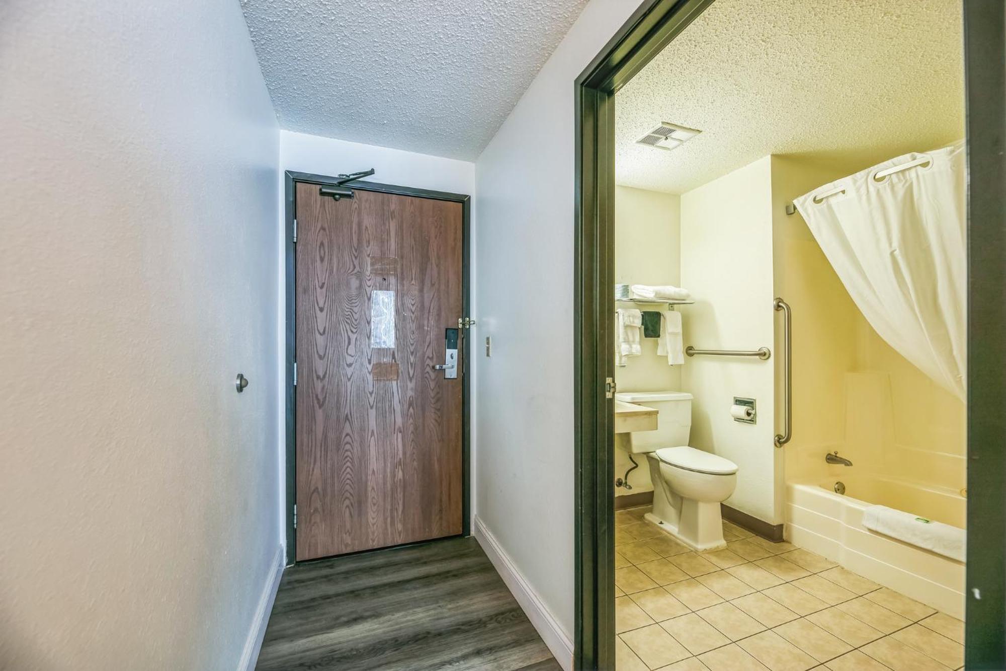 Hotel 8 Fergus Falls Εξωτερικό φωτογραφία