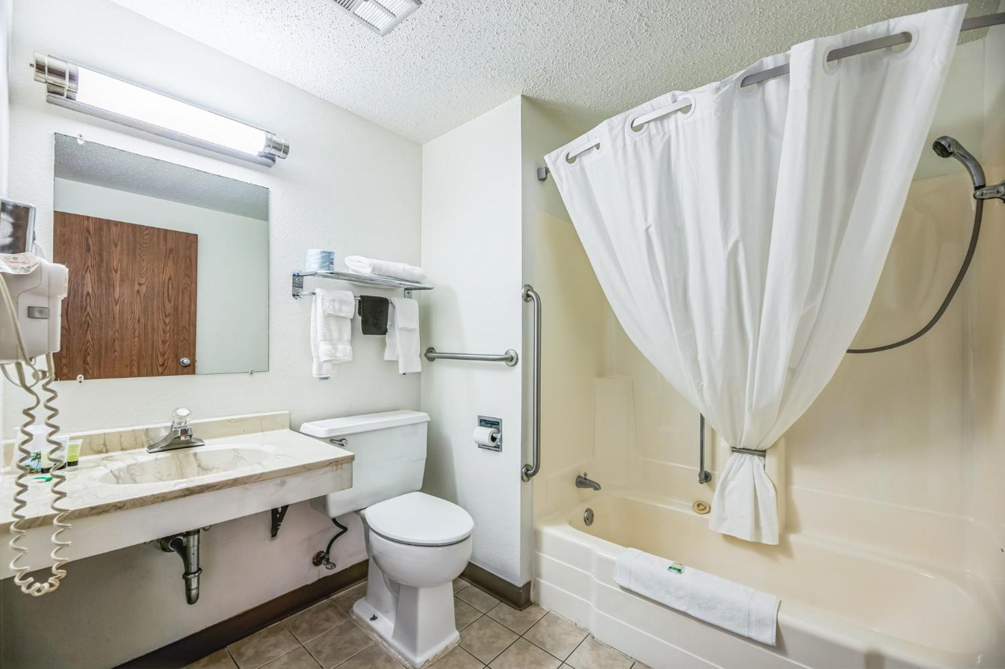 Hotel 8 Fergus Falls Εξωτερικό φωτογραφία