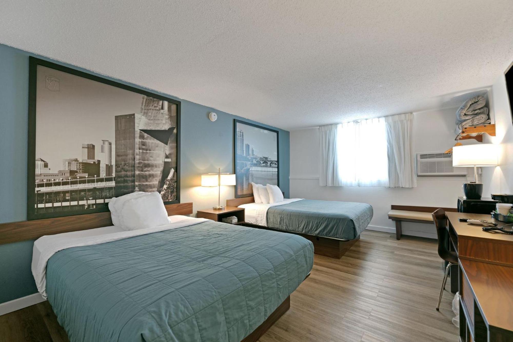 Hotel 8 Fergus Falls Εξωτερικό φωτογραφία